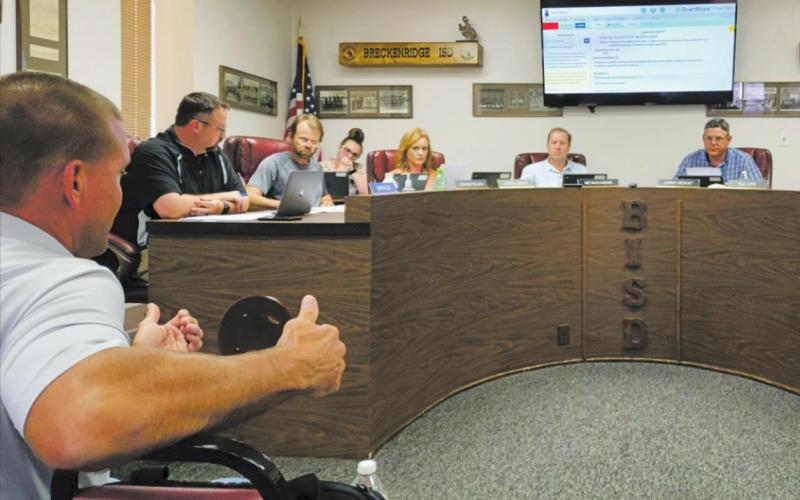 BISD votes to fund new scoreboard