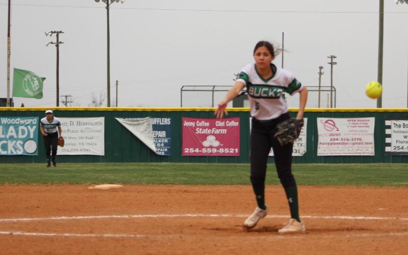 Lady Bucks JV slam Olney Lady Cubs, 13-1