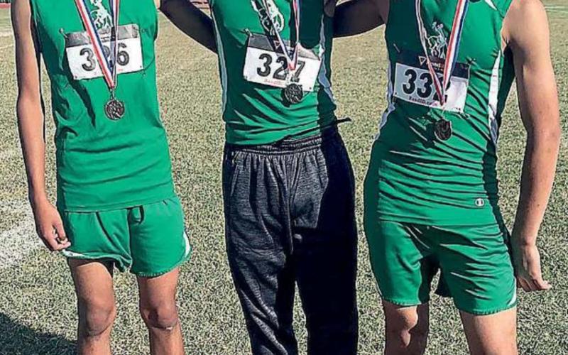 BJHS Broncos, Lady Broncos XC place second in the Holliday meet