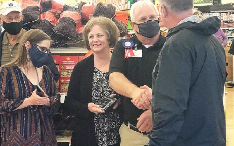 Community celebrates United’s Olson