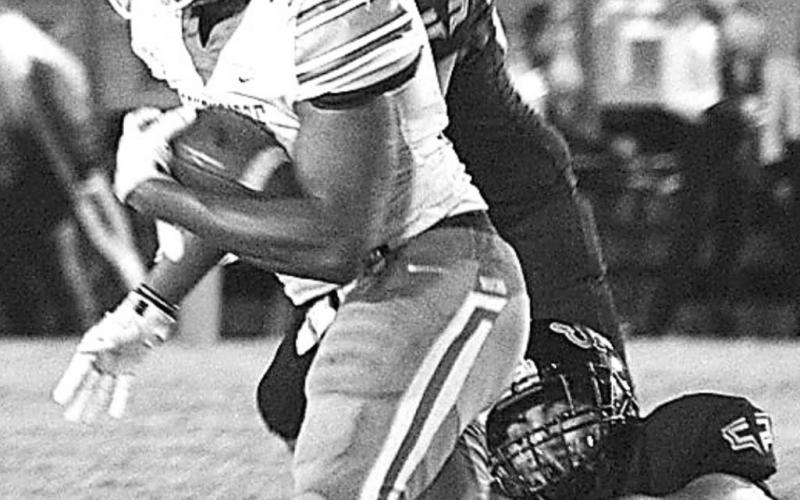 Bucks cruise past Eagles, 42-0
