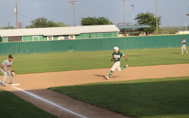 Bucks smother Nocona Indians