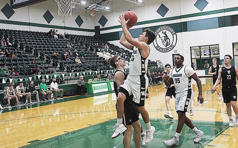 Bucks fall to Pirates; looks to rebound as district play begins