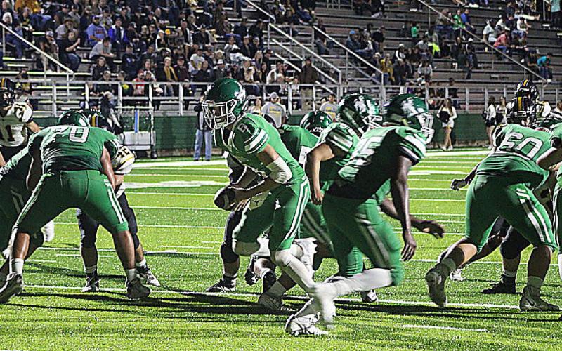 Bucks fall to 0-3 after a 14-0 loss to Loboes