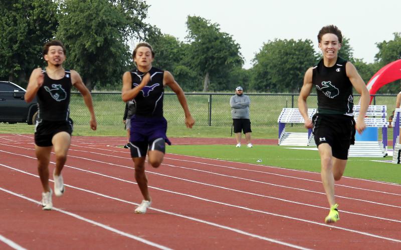 (Photo/Ashley Anderson)  Bucks’ Conner Salazar and Erik Saucedo competed in the 200-Meter Dash in area and came away with fourth place and sixth place finishes, respectively. Salazar will be heading to the regional meet at the beginning of May in Abilene.