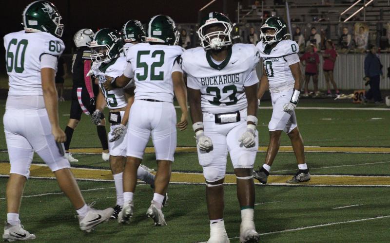 (Photo/Alex Kielar) Senior linebacker Christian Flores was named to the first team defense in the District 3-3A Region I all-district awards that were announced this week, despite missing all the Buckaroos’ non-district games.