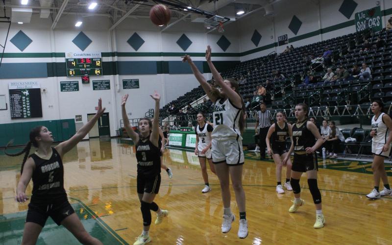 (Photo/Alex Kielar) Preslie Malcuit attempts a jump shot during the Lady Bucks’ non-district home opening game Tuesday, Nov. 11 against the Gordon Lady Longhorns. Malcuit led the team with eight points on the night. 