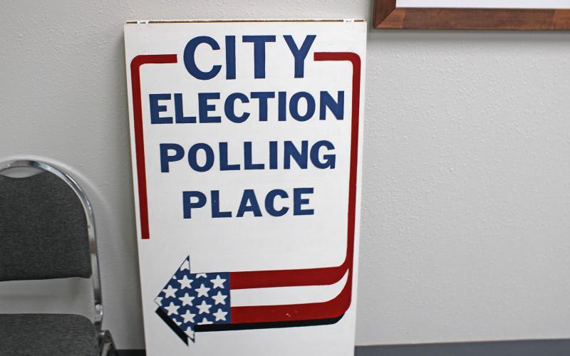 (PHOTO/ALEX KIELAR) Election Day for the Breckenridge City Commission was held Saturday, May 3 in the commission meeting chambers at city hall, located at 105 N Rose. Early voting occurred for both the city election and SMH Board election Tuesday, April 22 through Tuesday, April 29. 