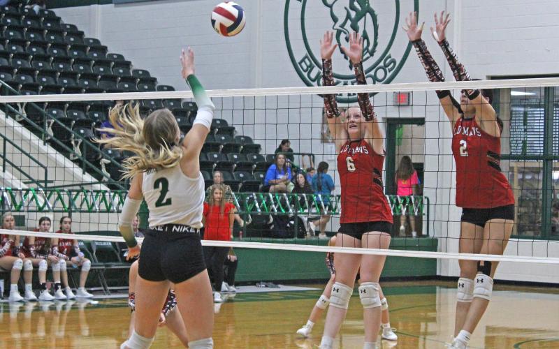 (Photo/Alex Kielar) Lane Bartoskewitz was a big factor for the Lady Bucks on the front line as they fought back from two sets down to force a fifth set against the Eastland Lady Mavericks in a home match Tuesday, Sept. 16. 