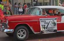 (Photo/Alex Kielar) A car drove in the Homecoming parade Wednesday, Sept. 17 showing support for the Breckenridge ISD bond that will be on the ballot for the November election. 