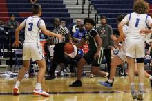 (Photo/Alex Havardansky) Douglas White drives to the basket Monday, Nov. 24 in the Bucks’ 48-38 loss to the Graham Steers. White scored seven points in the contest to tie for the most points for the Buckaroos on the stat sheet. 